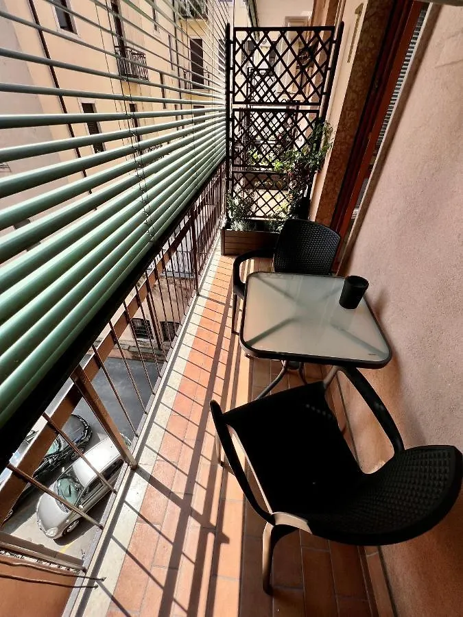 *** Guest house Avenue Rooms Verona Italy