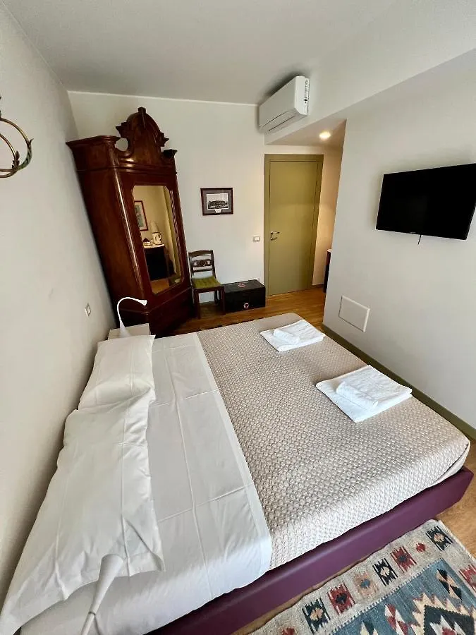 Gasthof Avenue Rooms Verona